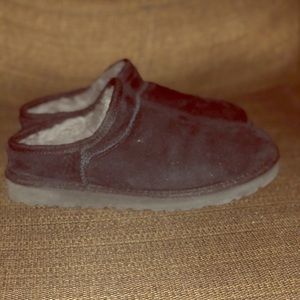 Ugg Classic slipper